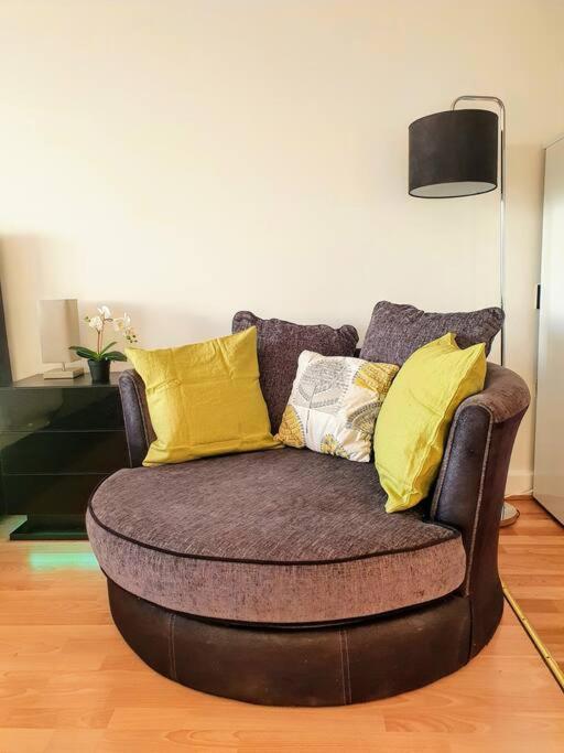 برمنغهام Contemporary Modern Studio Apartment - City Centre المظهر الخارجي الصورة